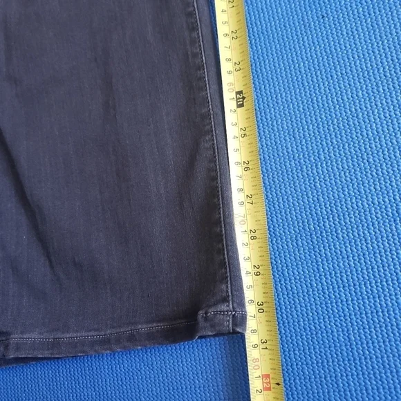 Liverpool Jeans - Picture 11 of 15